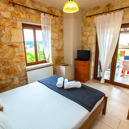 Villa Sandals *